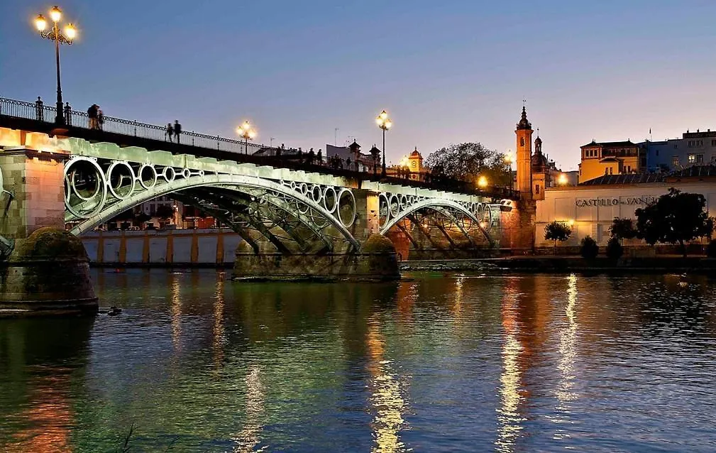 Ad2A Luminoso 2 Bedroom Apartment, 250M De Catedral Sevilla 0*,  Spanien